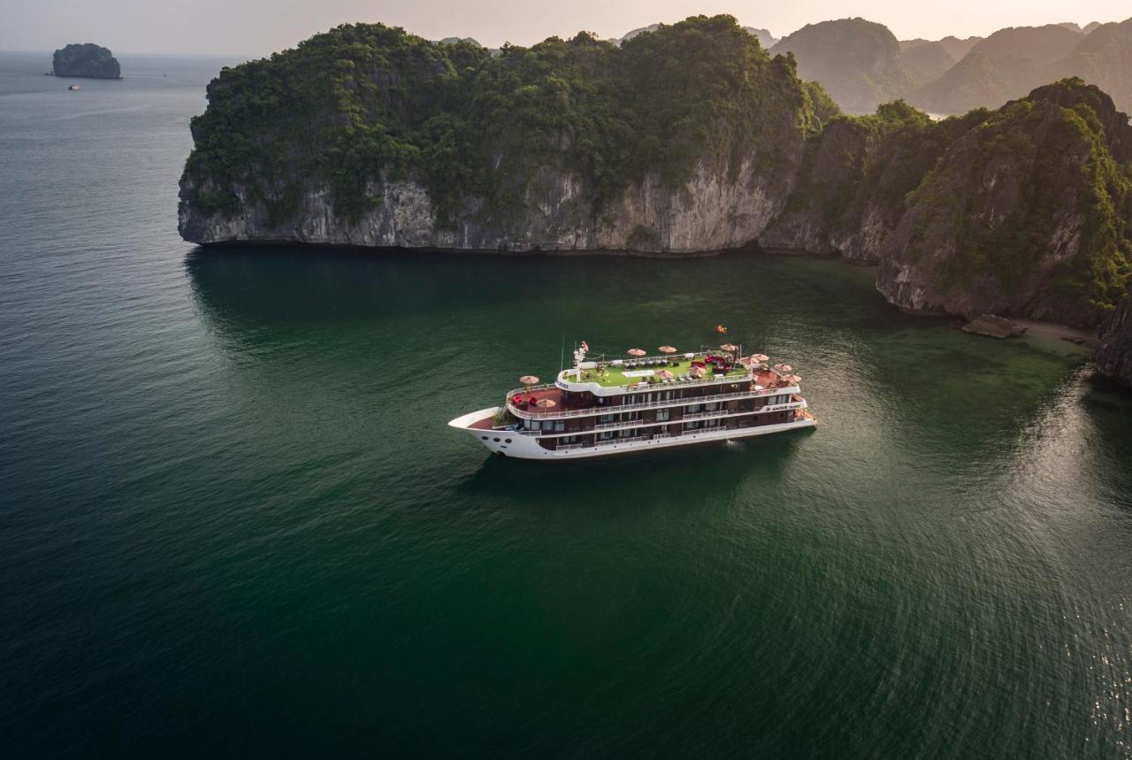 Hotel Dora Cruise By Hag à Hạ Long Extérieur photo