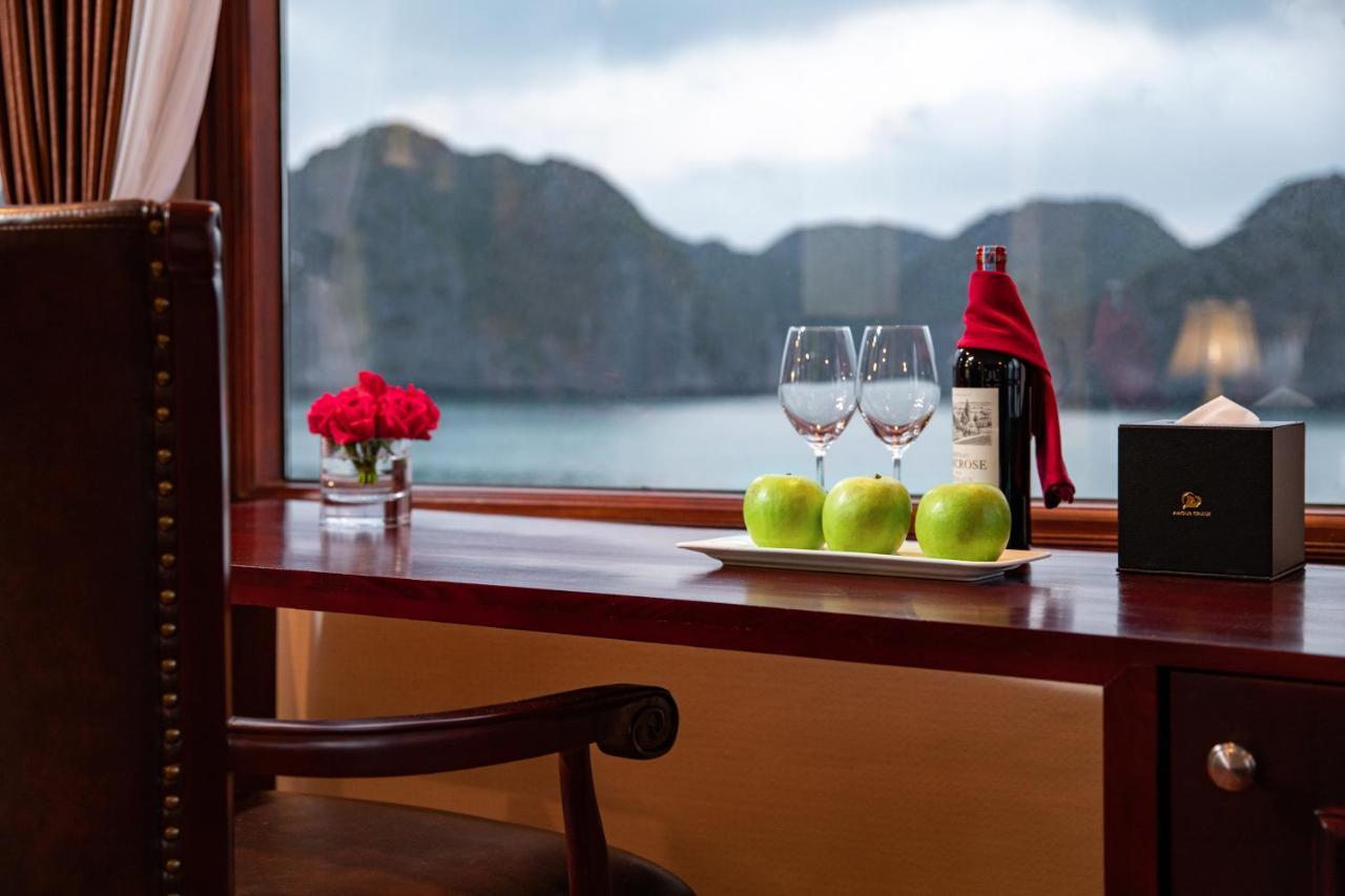Hotel Dora Cruise By Hag à Hạ Long Extérieur photo